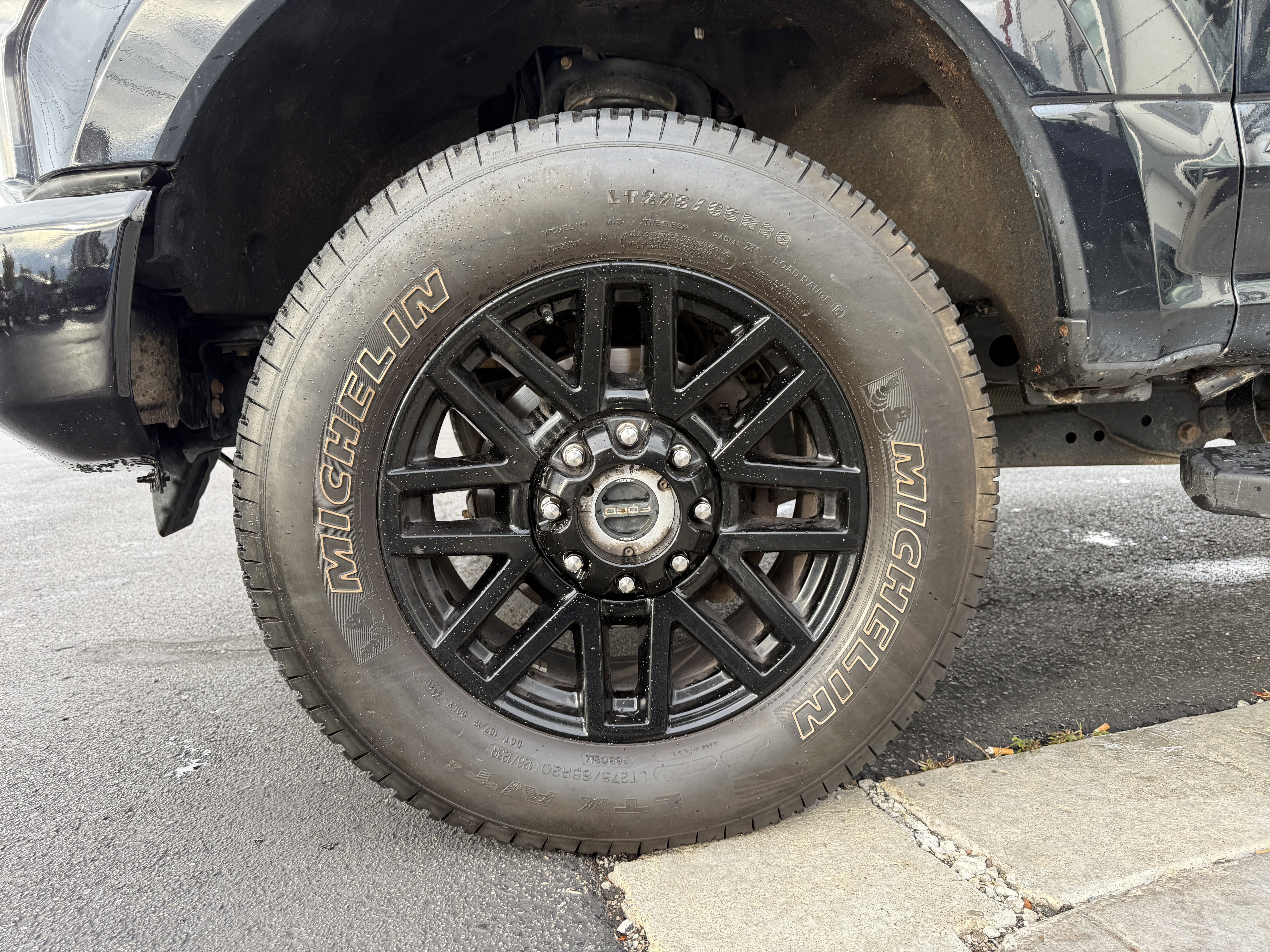 Used 2021 Ford F250 Lariat image 31