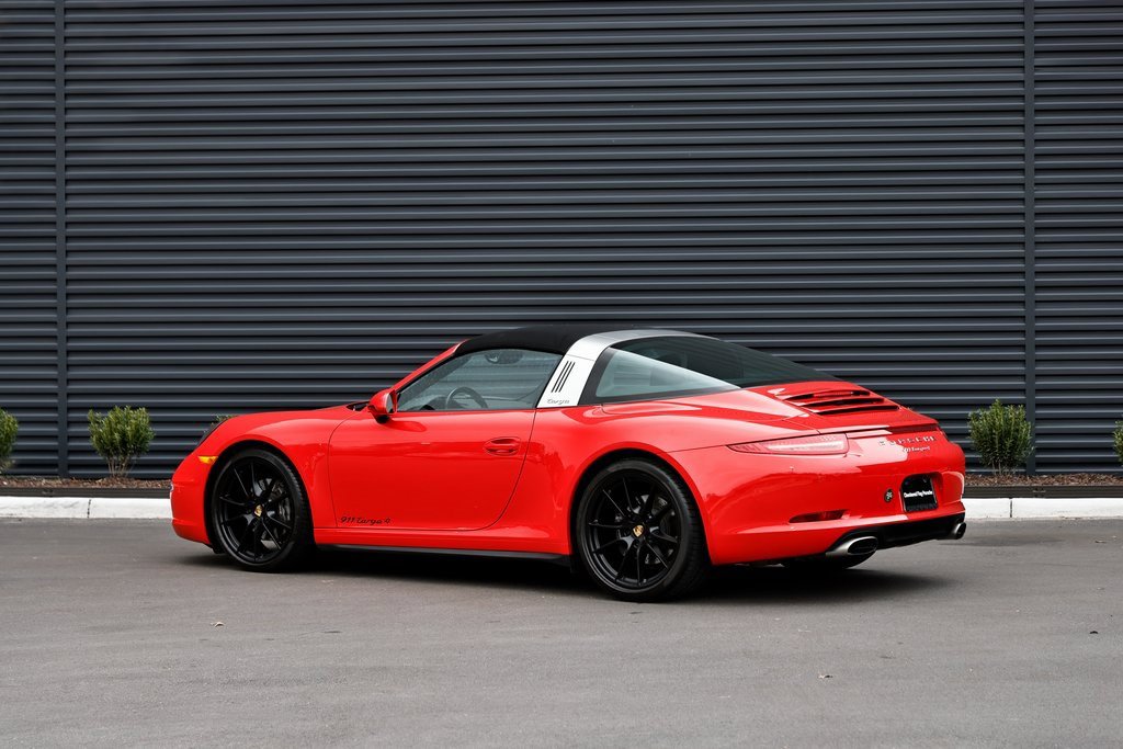Certified 2016 Porsche 911 Targa 4 image 3