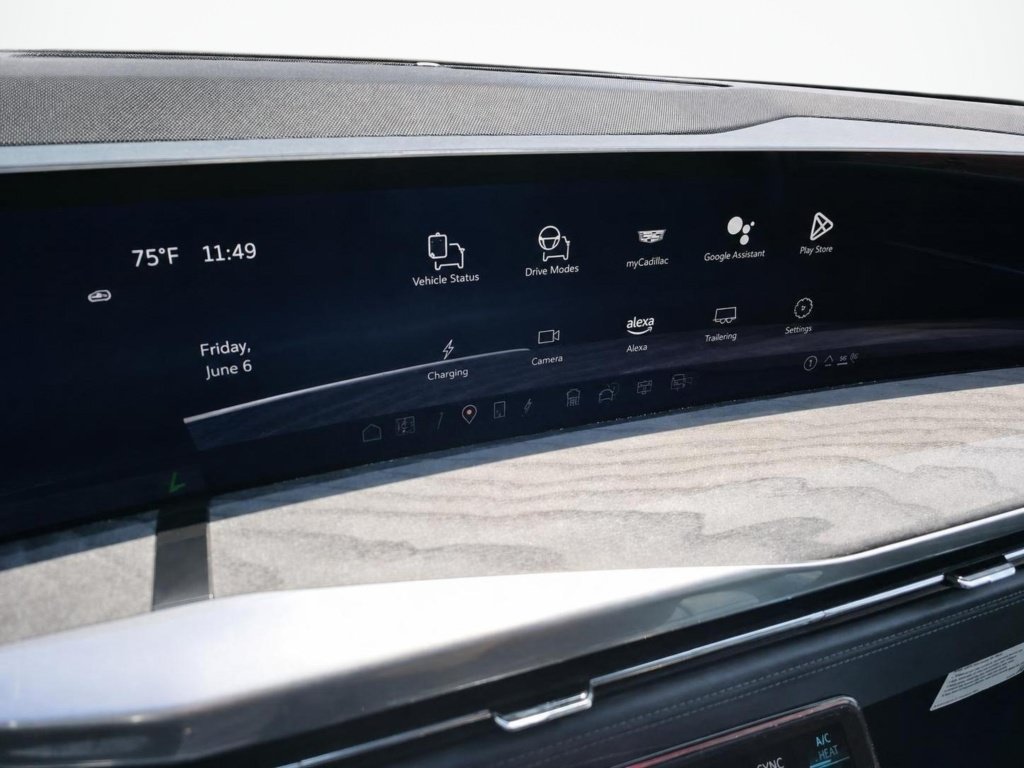 New 2025 Cadillac Escalade IQ Luxury 2 AWD/4WD image 29