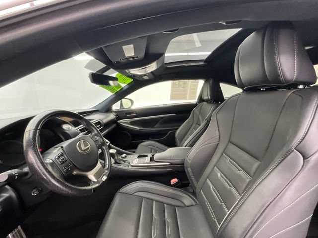 Used 2016 Lexus RC 200t RWD image 17