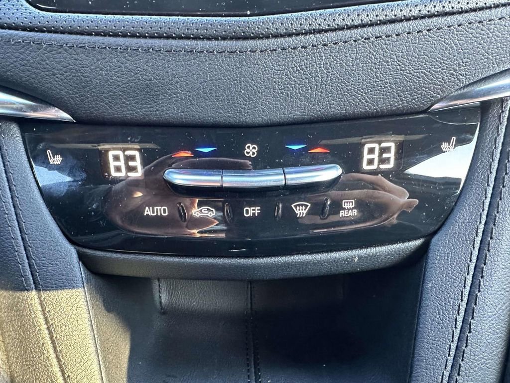 Used 2023 Cadillac XT5 Luxury AWD/4WD image 23