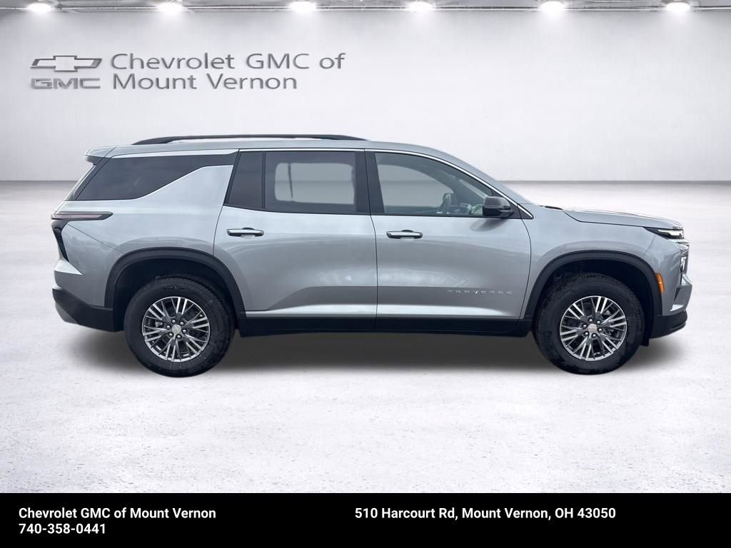 New 2026 Chevrolet Traverse LT w/ LPO, Floor Liner Package image 7