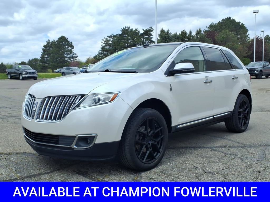 Used 2015 Lincoln MKX AWD w/ Equipment Group 102A image 3