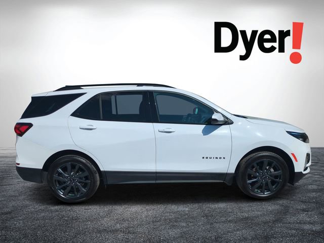 Used 2023 Chevrolet Equinox RS image 2