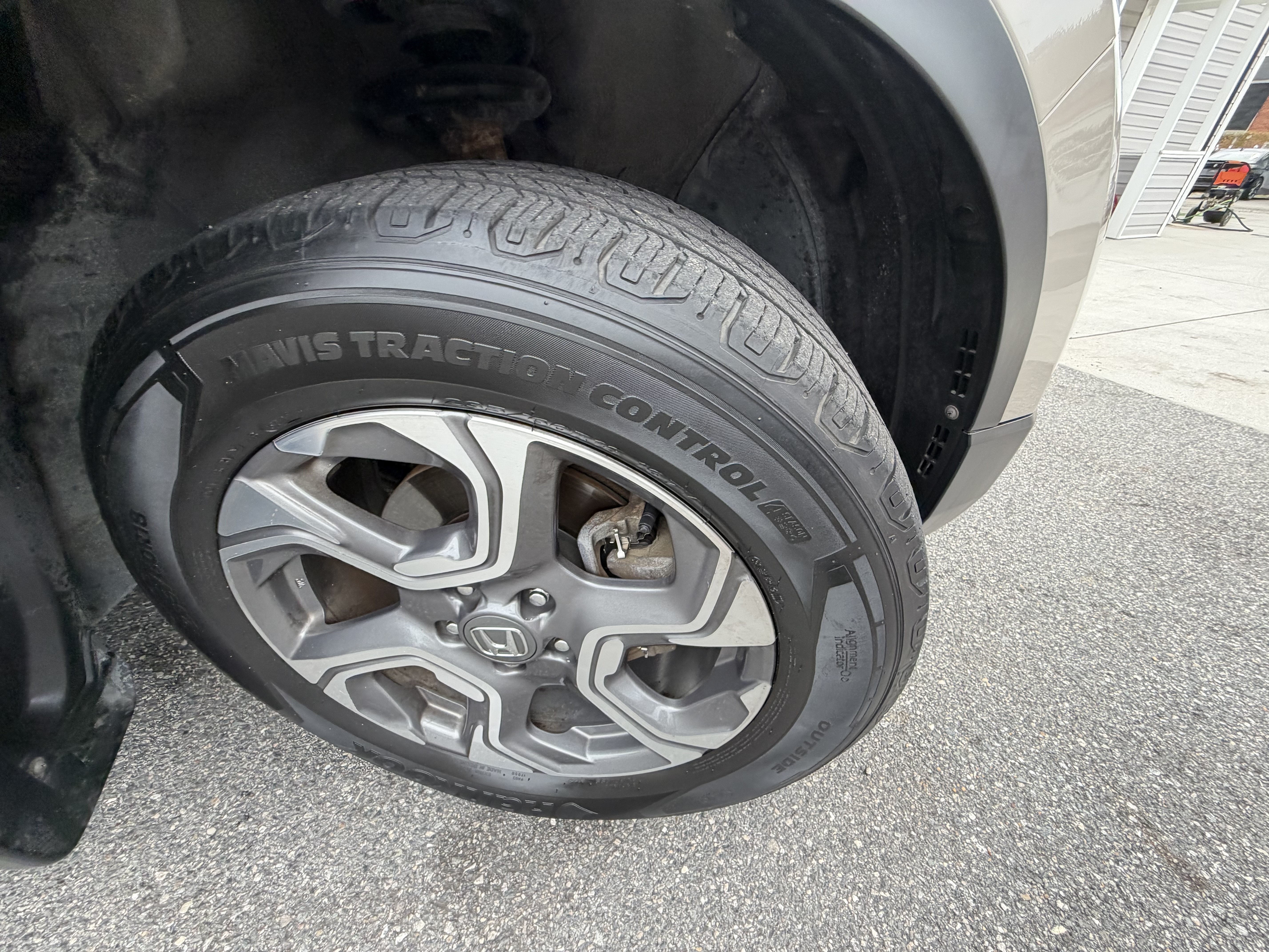 Used 2017 Honda CR-V EX image 31