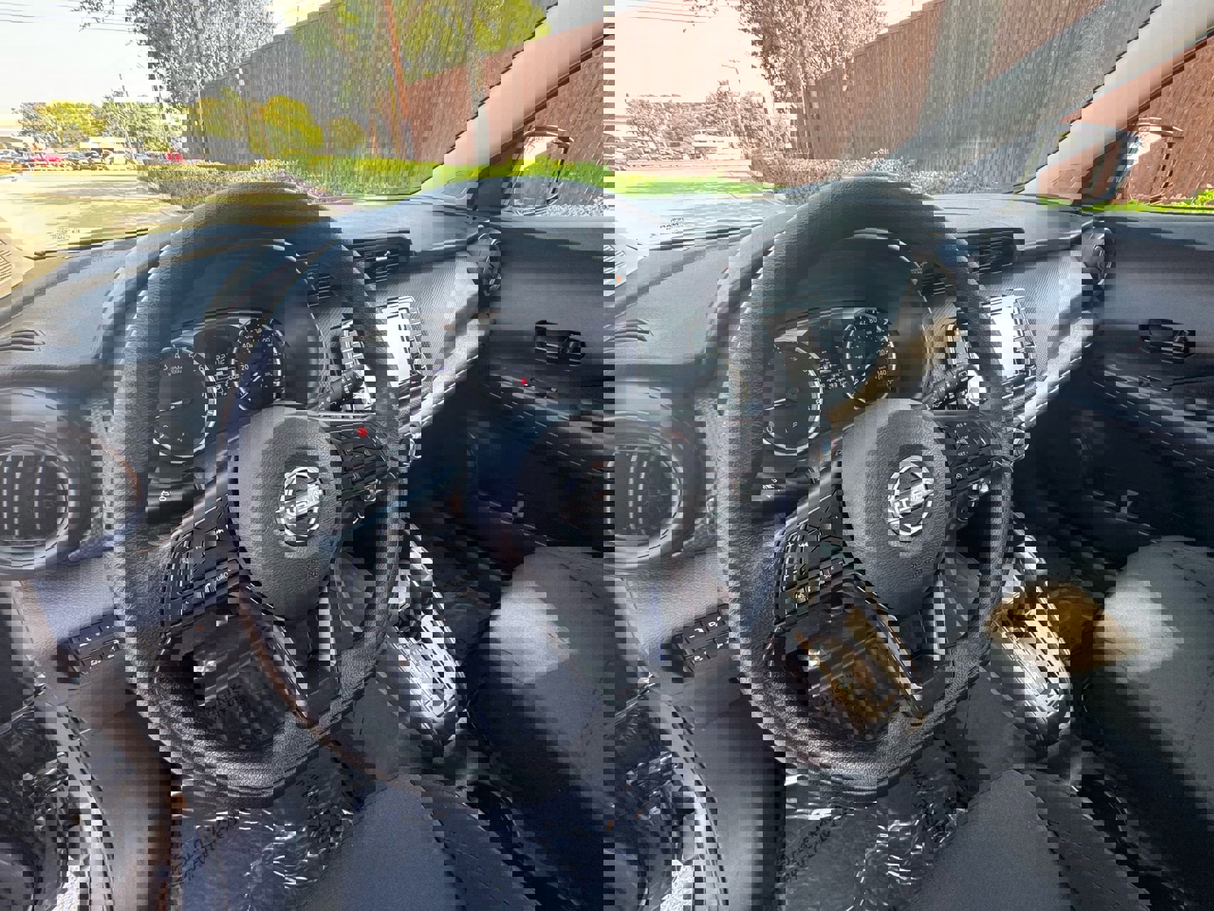 Used 2024 Nissan Kicks S image 22