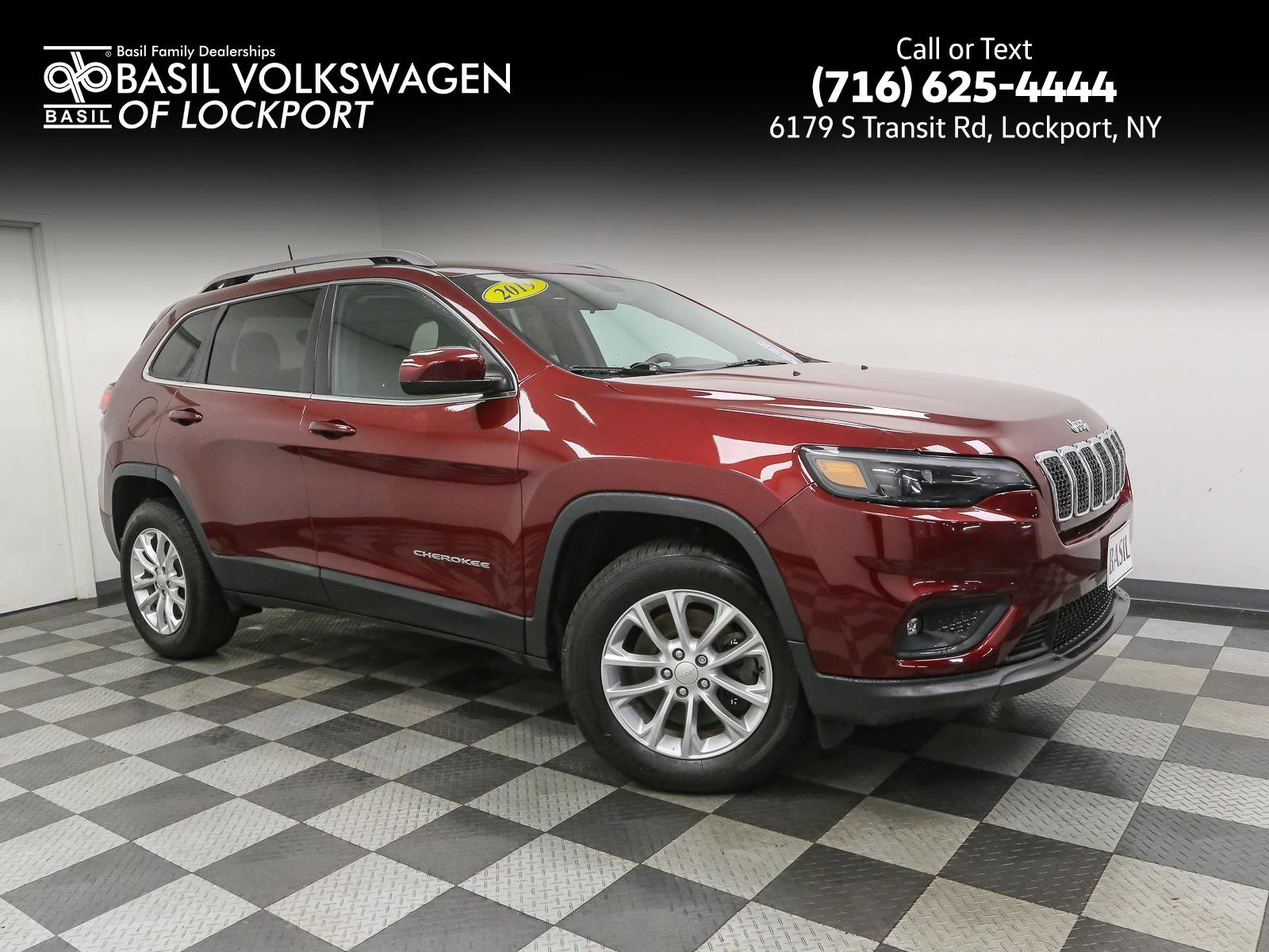 Used 2019 Jeep Cherokee Latitude w/ Popular Appearance Group
