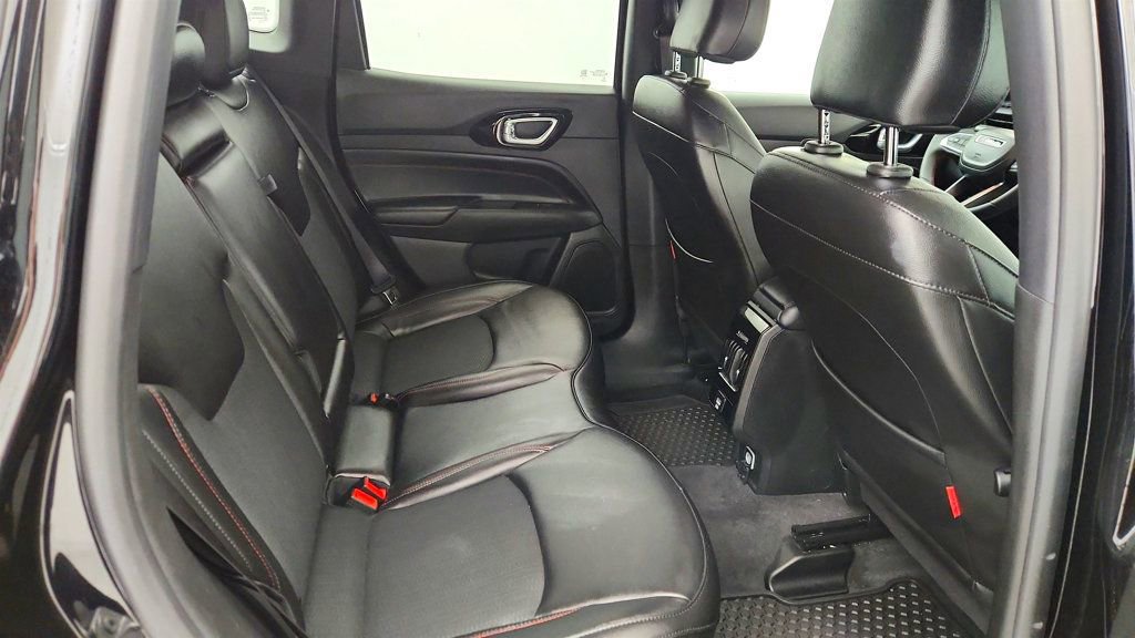 Used 2023 Jeep Compass Trailhawk image 22