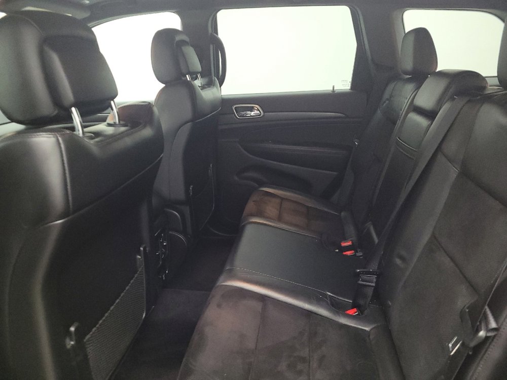 Used 2018 Jeep Grand Cherokee Altitude image 18