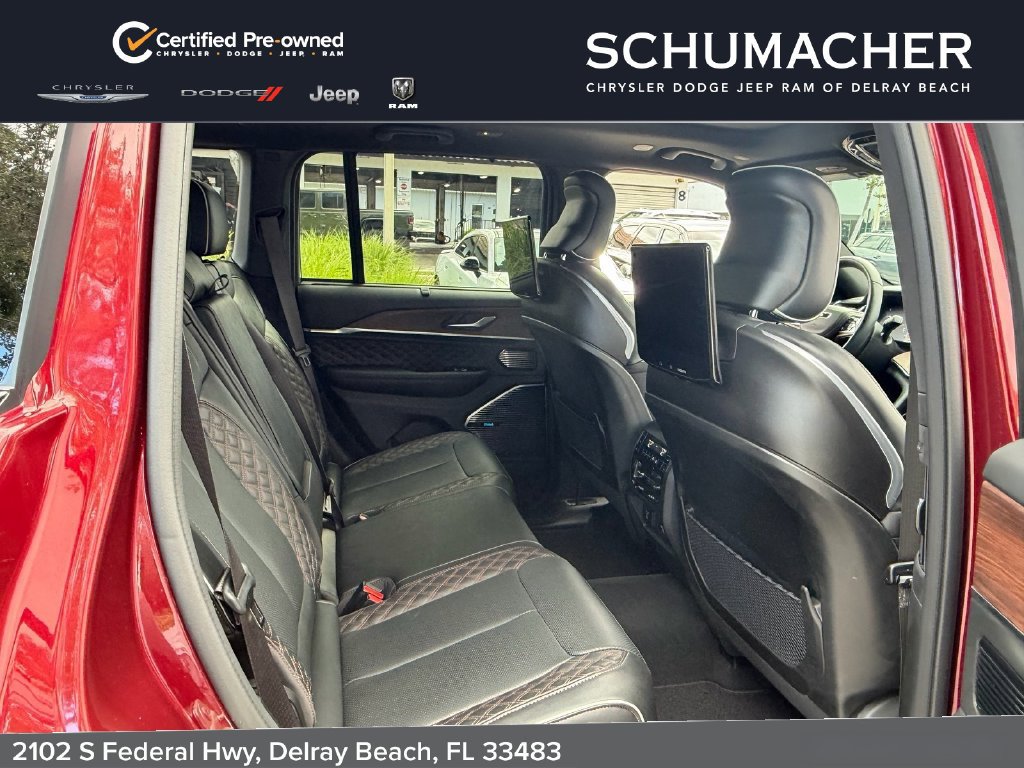 Used 2023 Jeep Grand Cherokee Summit w/ Adv Protech Group IV RWD image 19