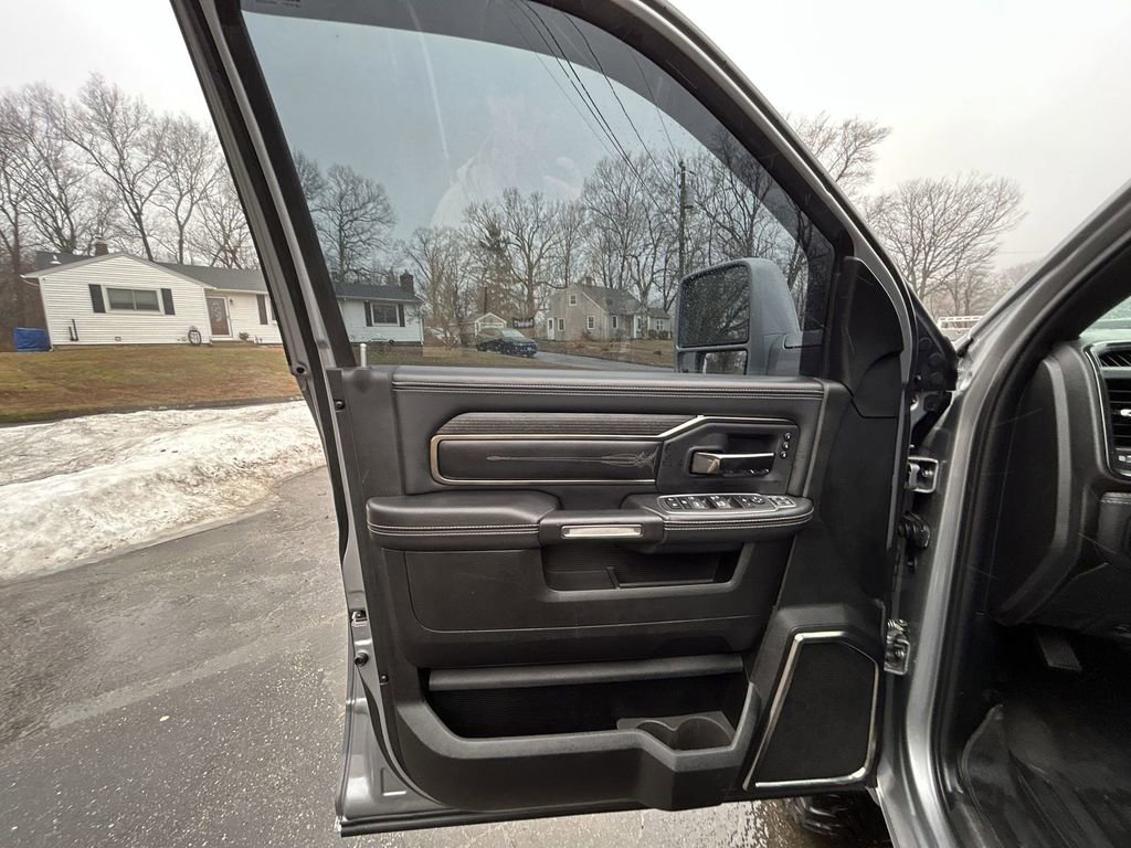 Used 2023 RAM 3500 Limited w/ Night Edition image 13