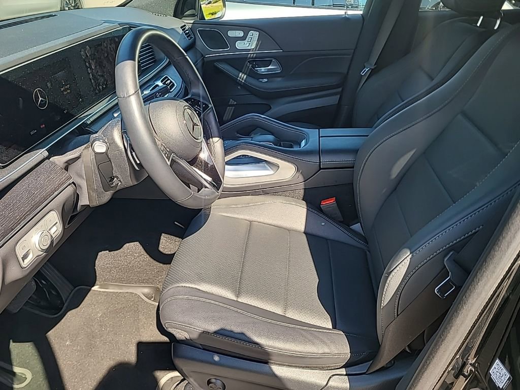 Certified 2025 Mercedes-Benz GLE 350 4MATIC image 4