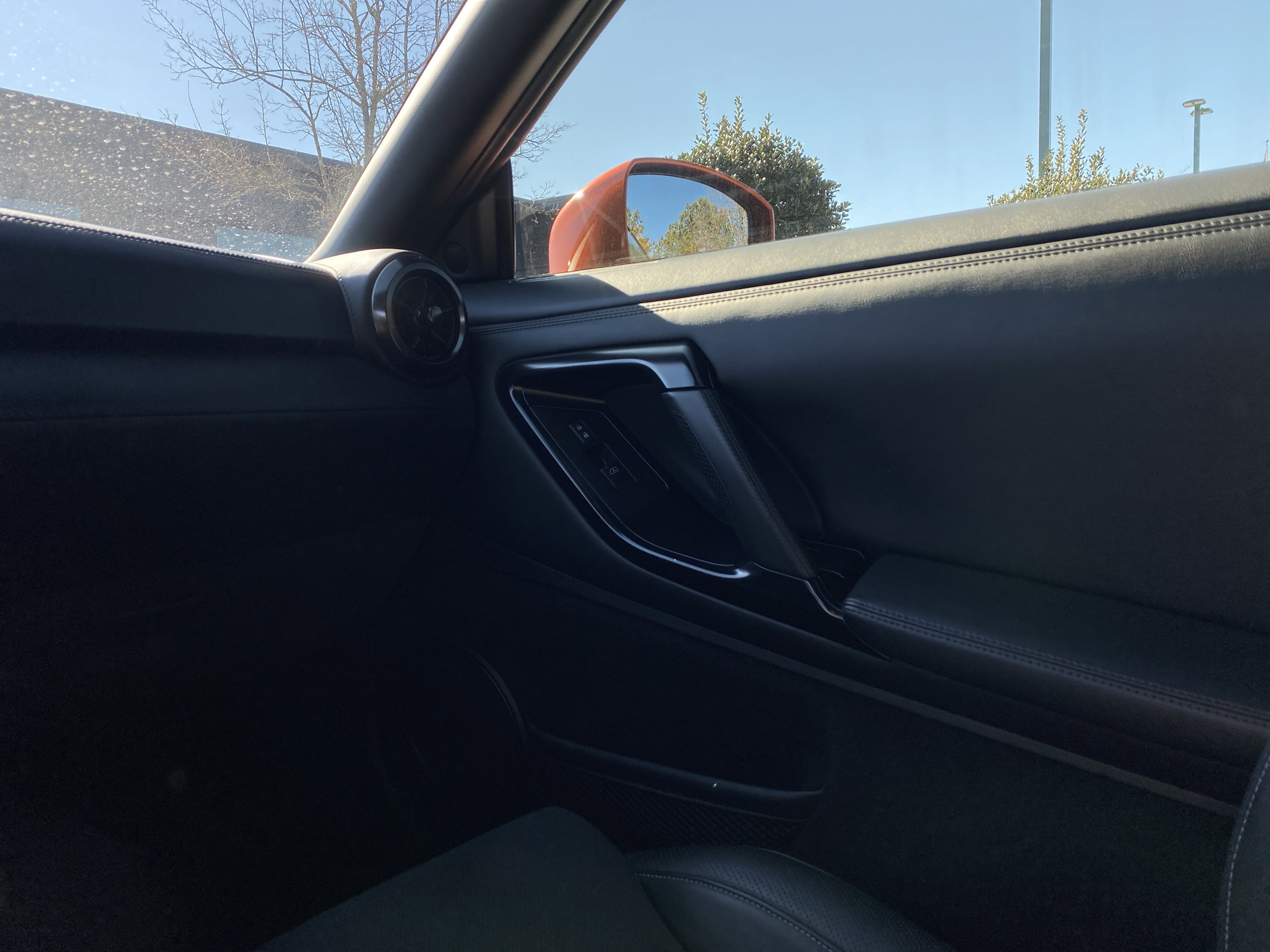 Used 2017 Nissan GT-R Premium image 29