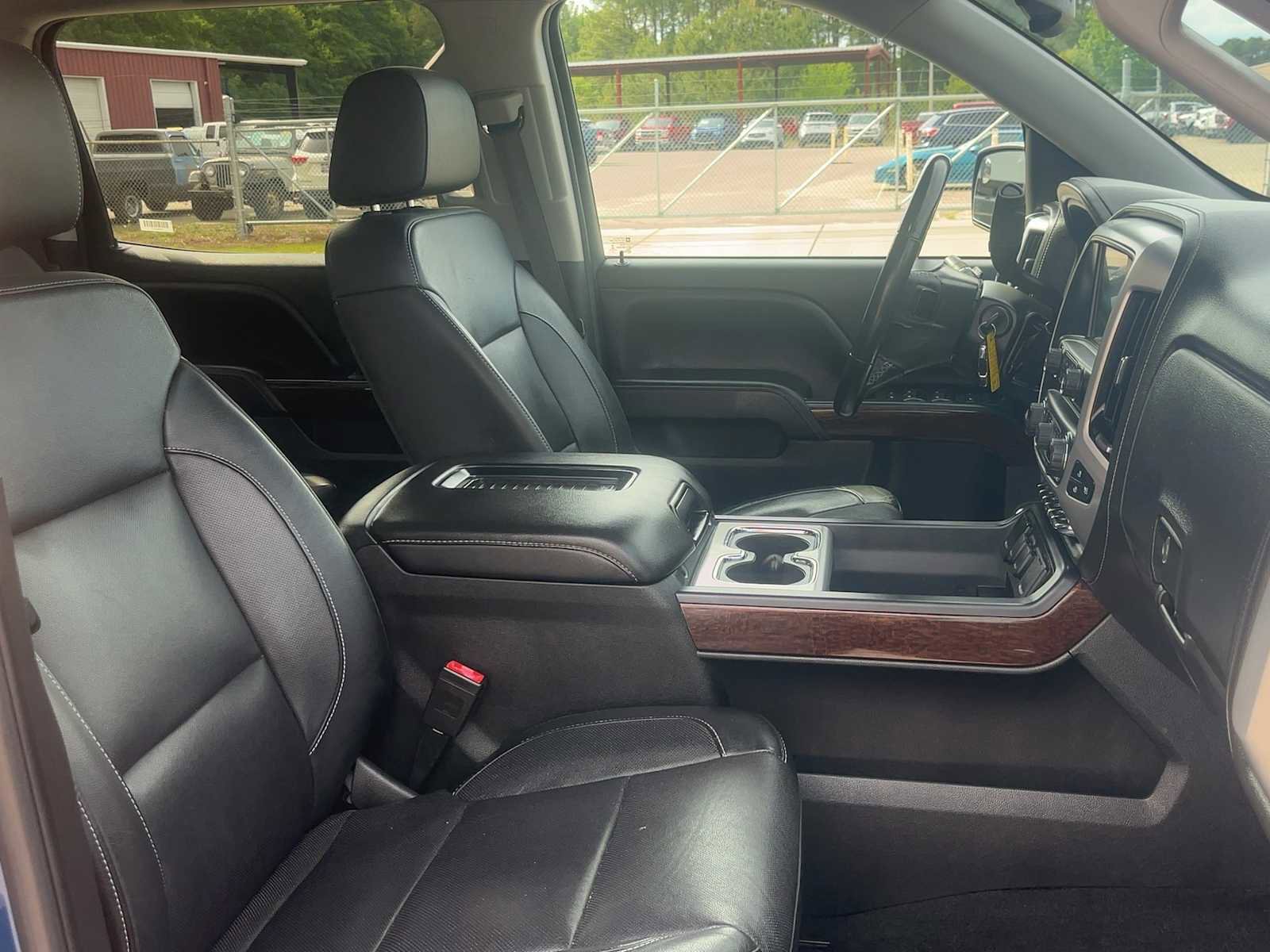 Used 2018 GMC Sierra 1500 SLT AWD/4WD image 17