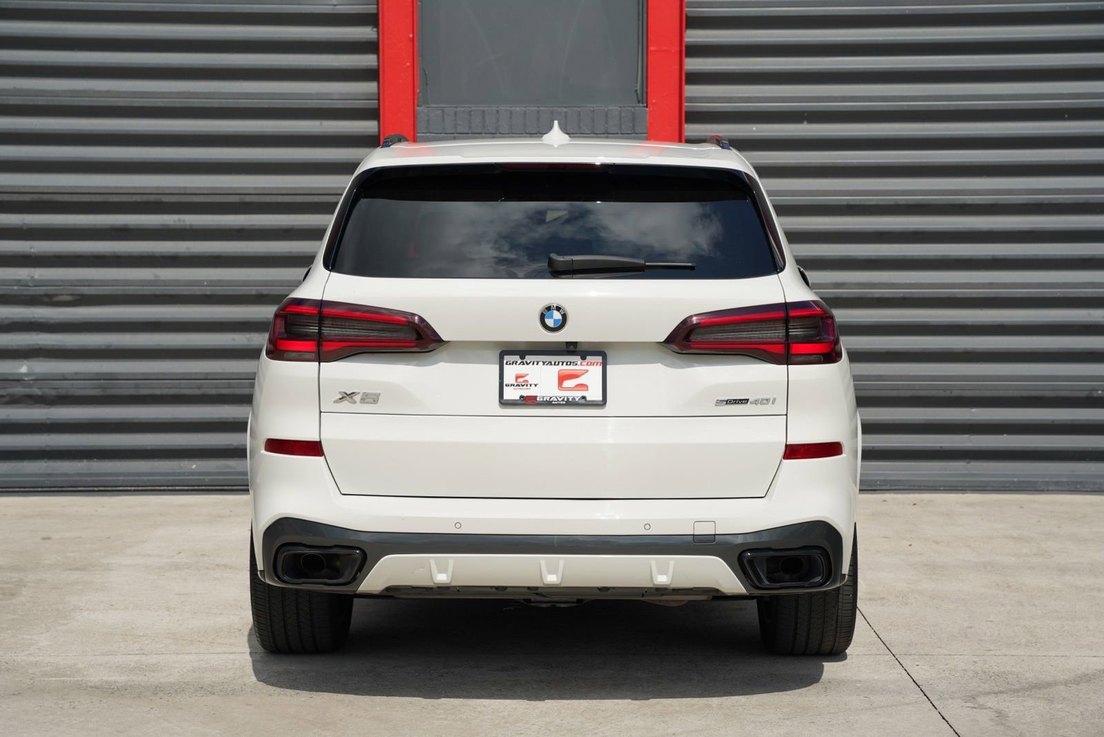 Used 2022 BMW X5 sDrive40i w/ M Sport Package RWD image 12