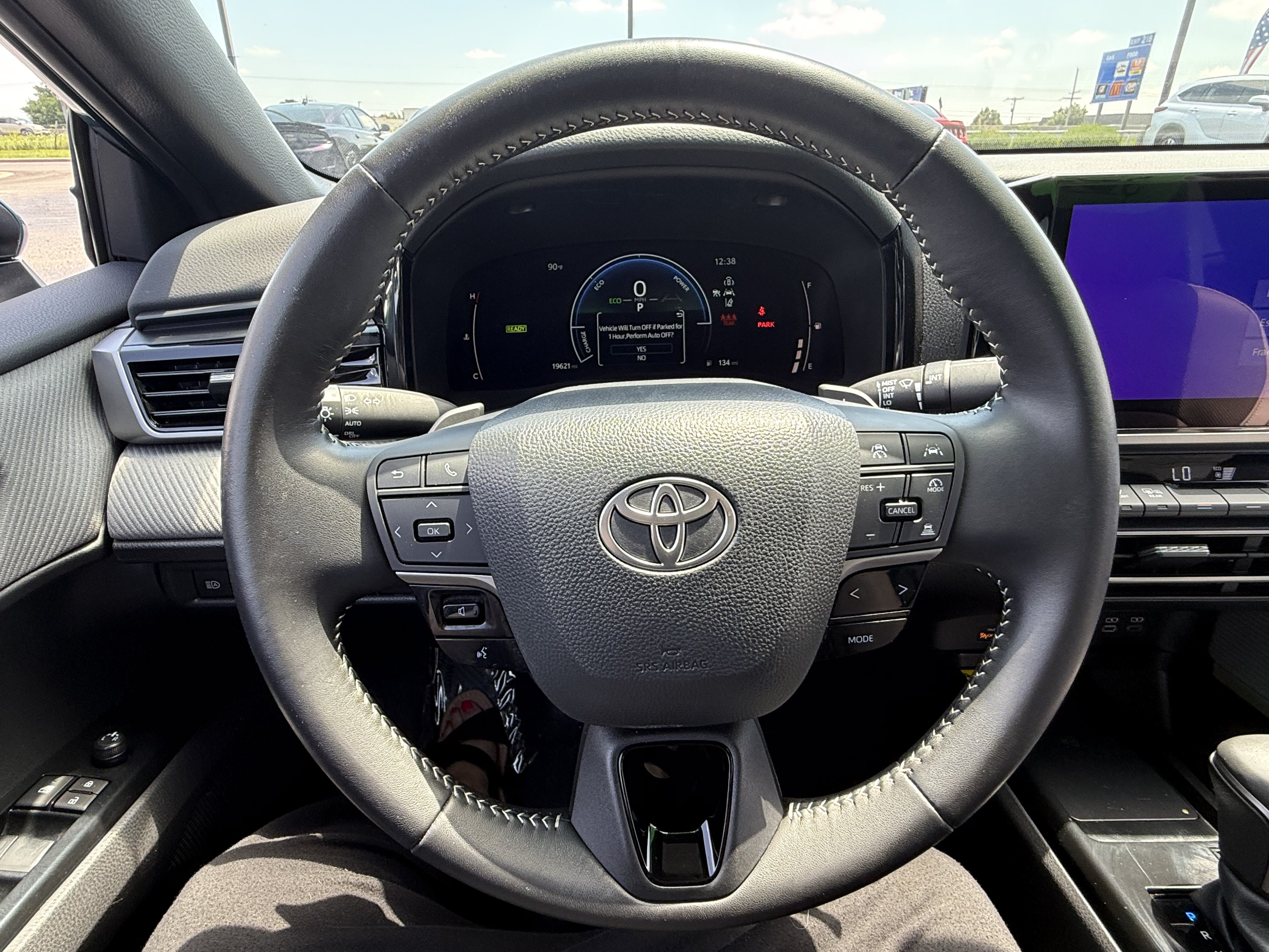 Used 2025 Toyota Camry SE w/ Multimedia Upgrade Package FWD image 25