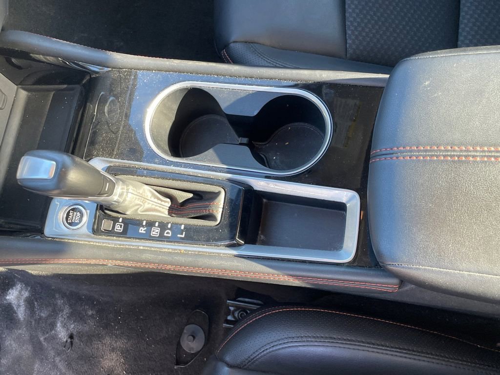 Used 2025 Nissan Altima 2.5 SR FWD image 14
