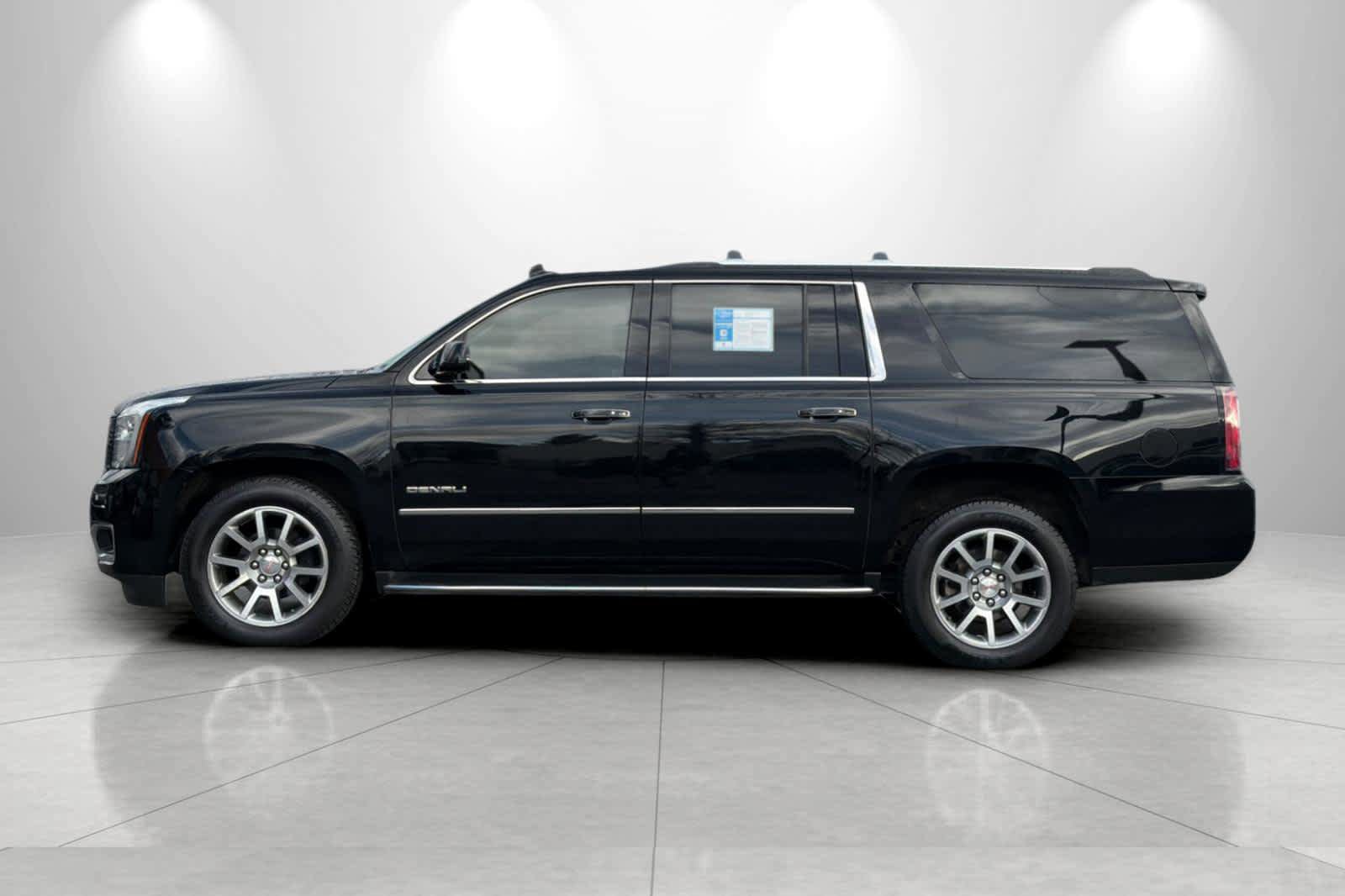 Used 2020 GMC Yukon XL Denali image 5