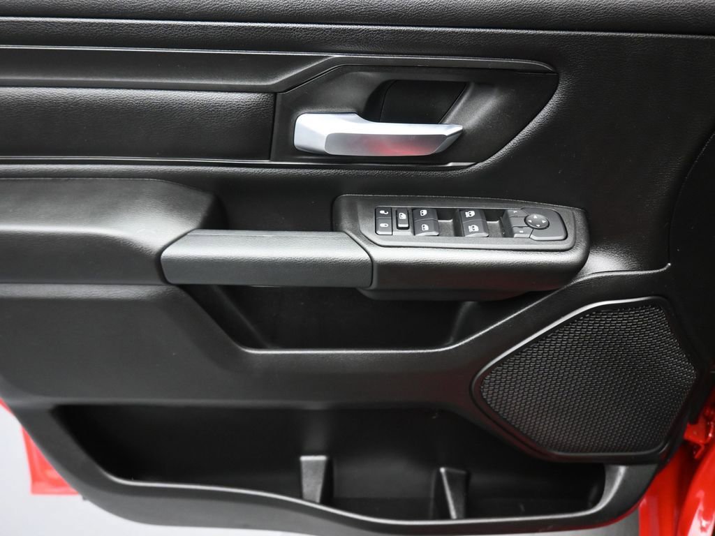 Used 2025 RAM 1500 Tradesman w/ Night Edition AWD/4WD image 10