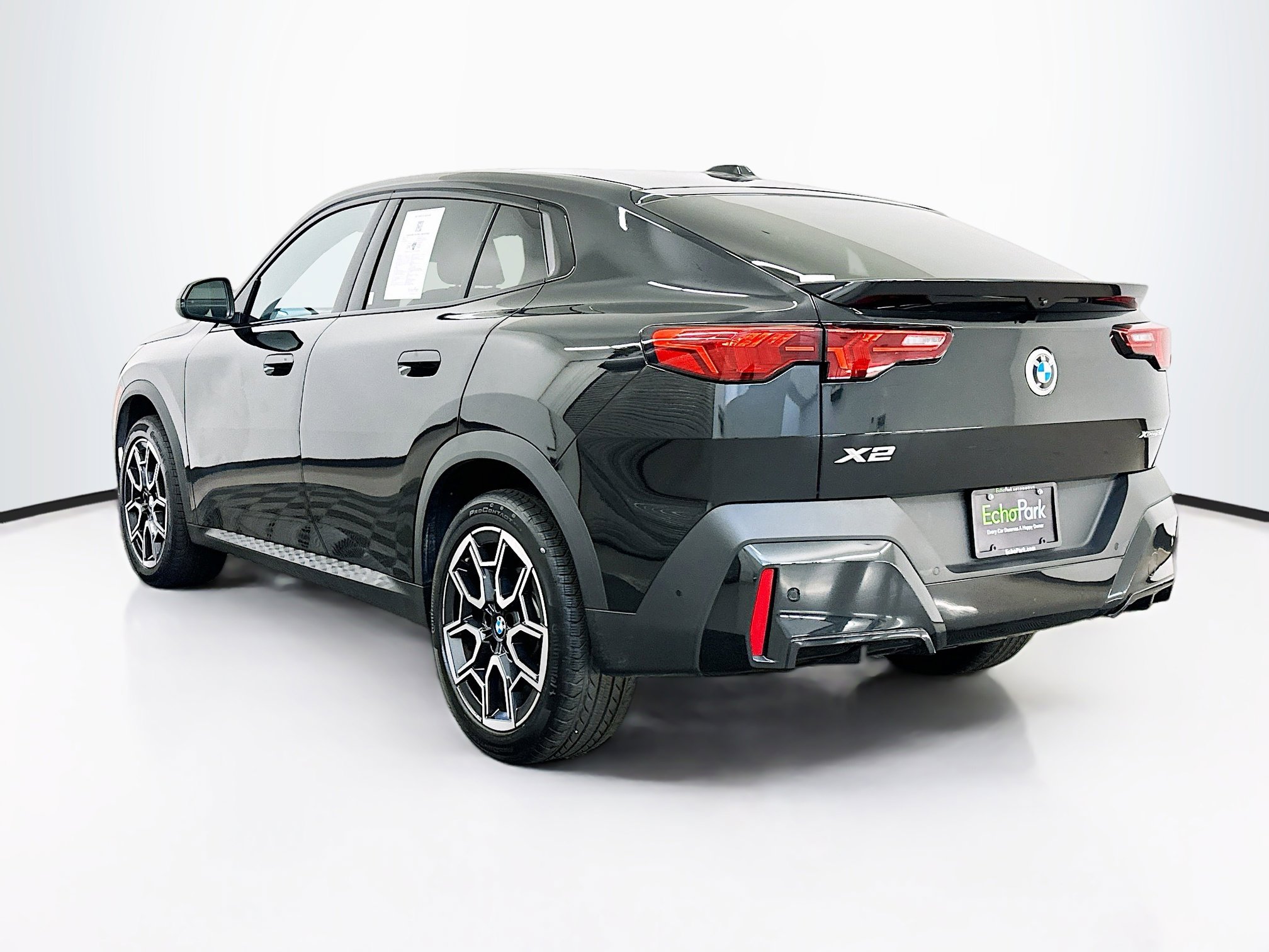 Used 2025 BMW X2 xDrive28i image 5