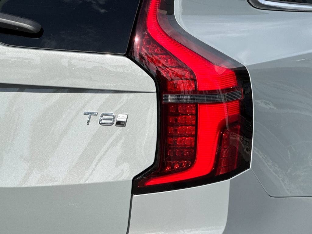 New 2026 Volvo XC90 T8 Plus w/ Protection Package Premier AWD/4WD image 27