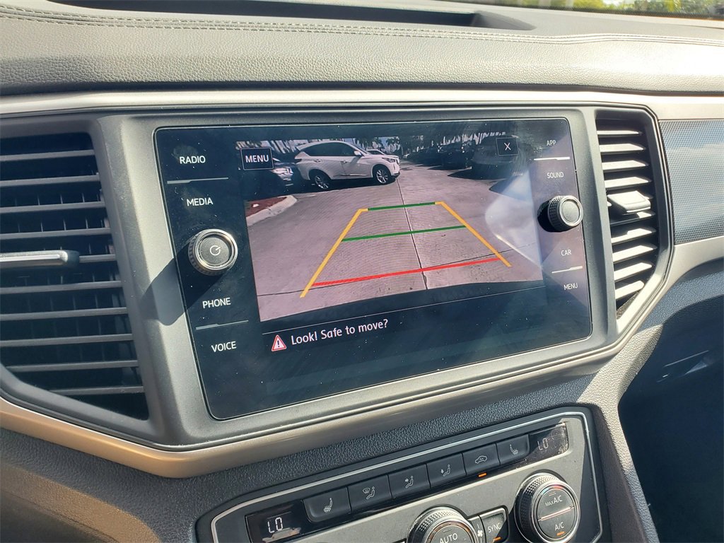 Used 2021 Volkswagen Atlas SE image 29