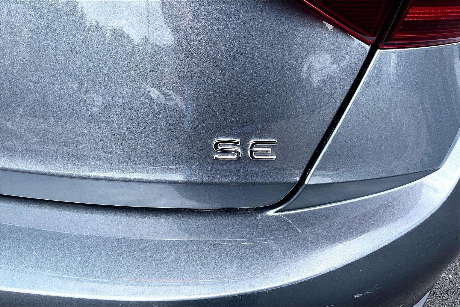 Used 2024 Volkswagen Jetta SE FWD image 8