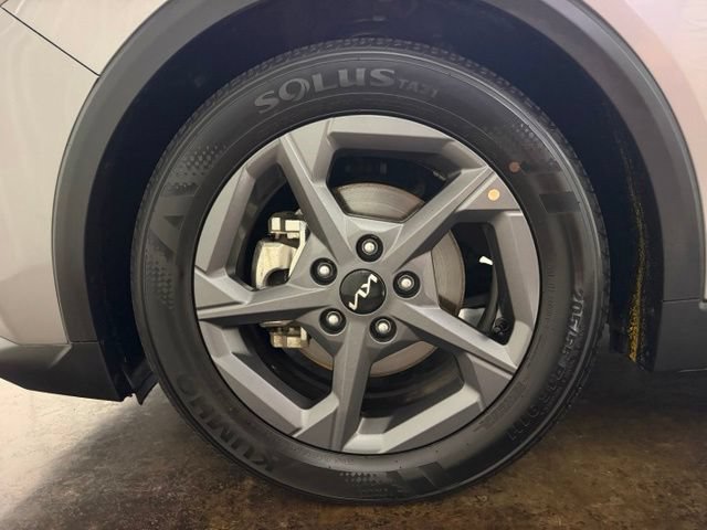 Used 2025 Kia K4 FWD image 10