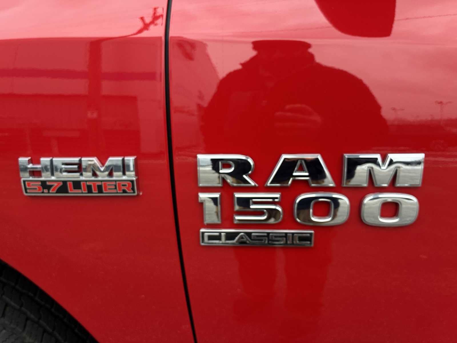 Used 2022 RAM 1500 Express w/ Wheel & Sound Group image 31