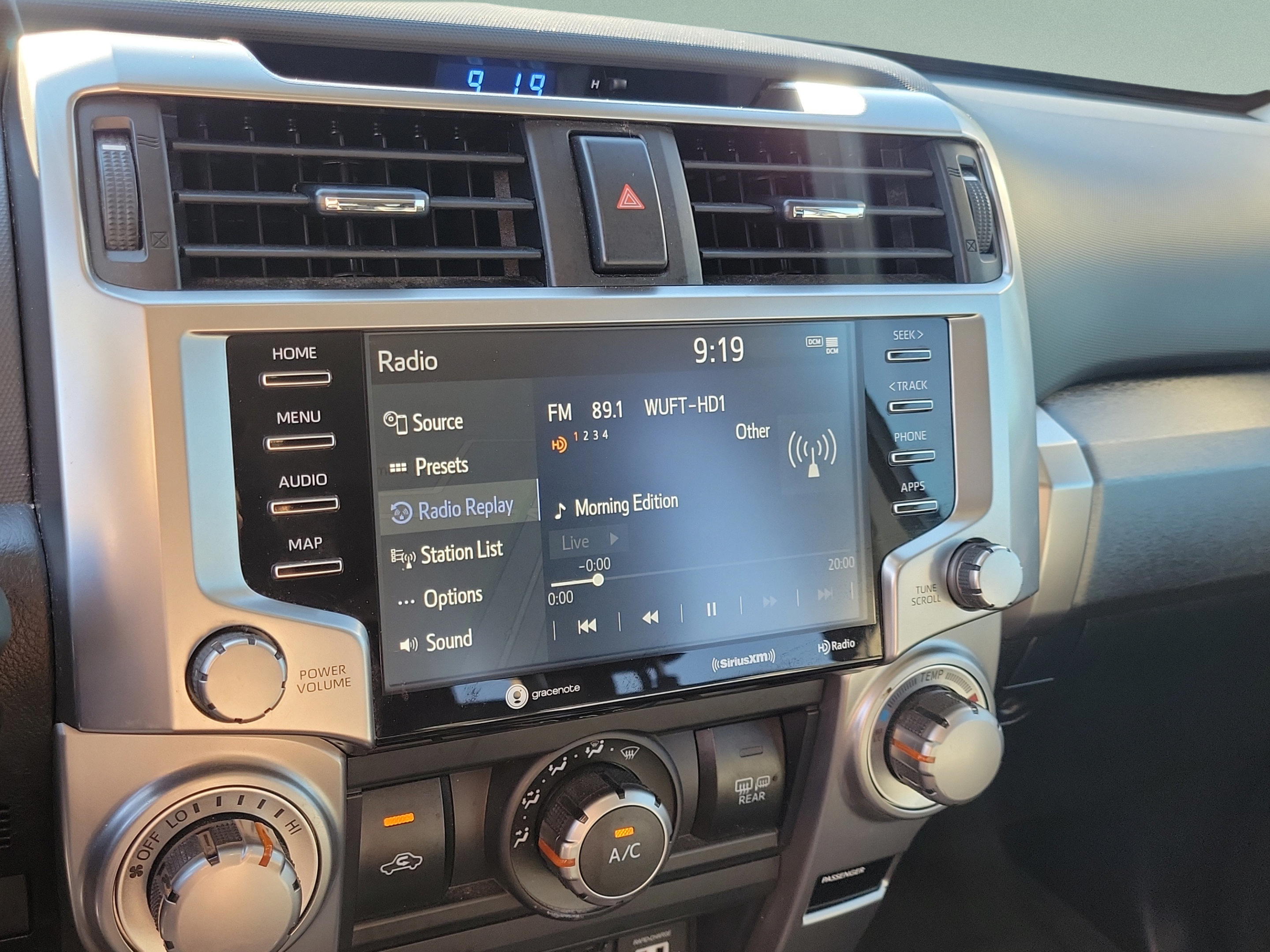 Used 2021 Toyota 4Runner SR5 Premium w/ Moonroof Package AWD/4WD image 12