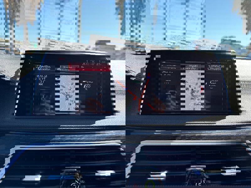 Used 2019 BMW 740i w/ M Sport Package image 12