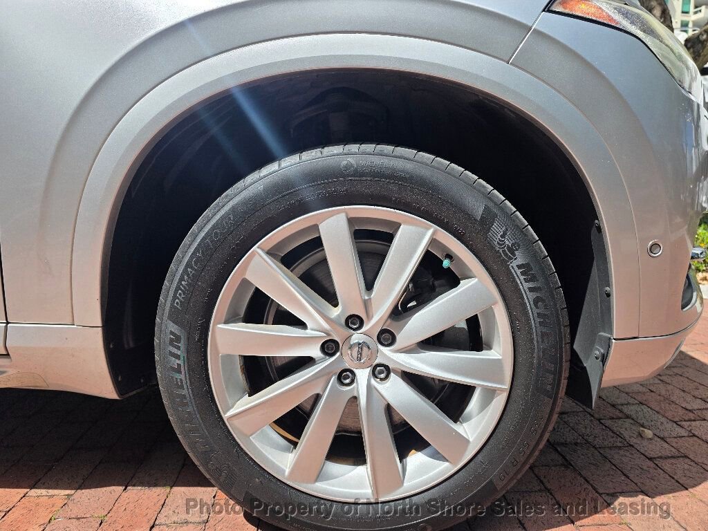 Used 2016 Volvo XC90 T6 Momentum w/ Momentum Plus Package AWD/4WD image 17