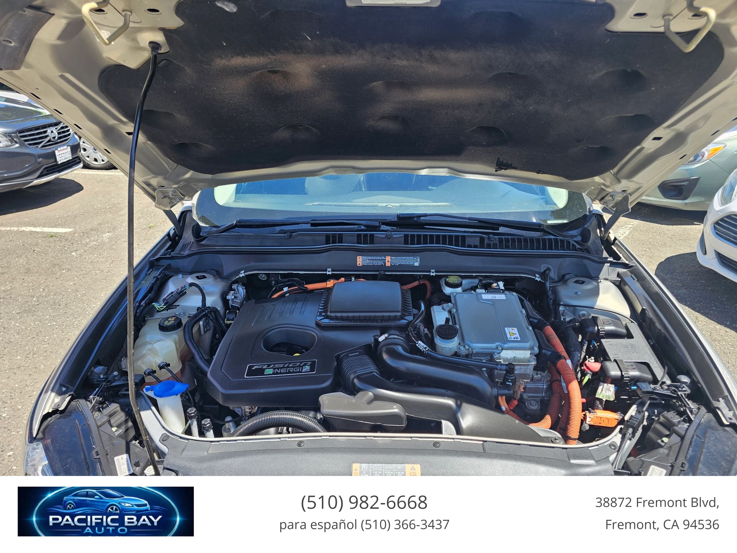 Used 2015 Ford Fusion Energi Titanium FWD image 23