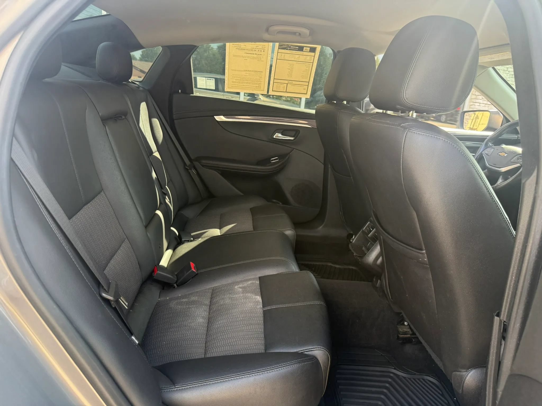 Used 2019 Chevrolet Impala LT FWD image 16