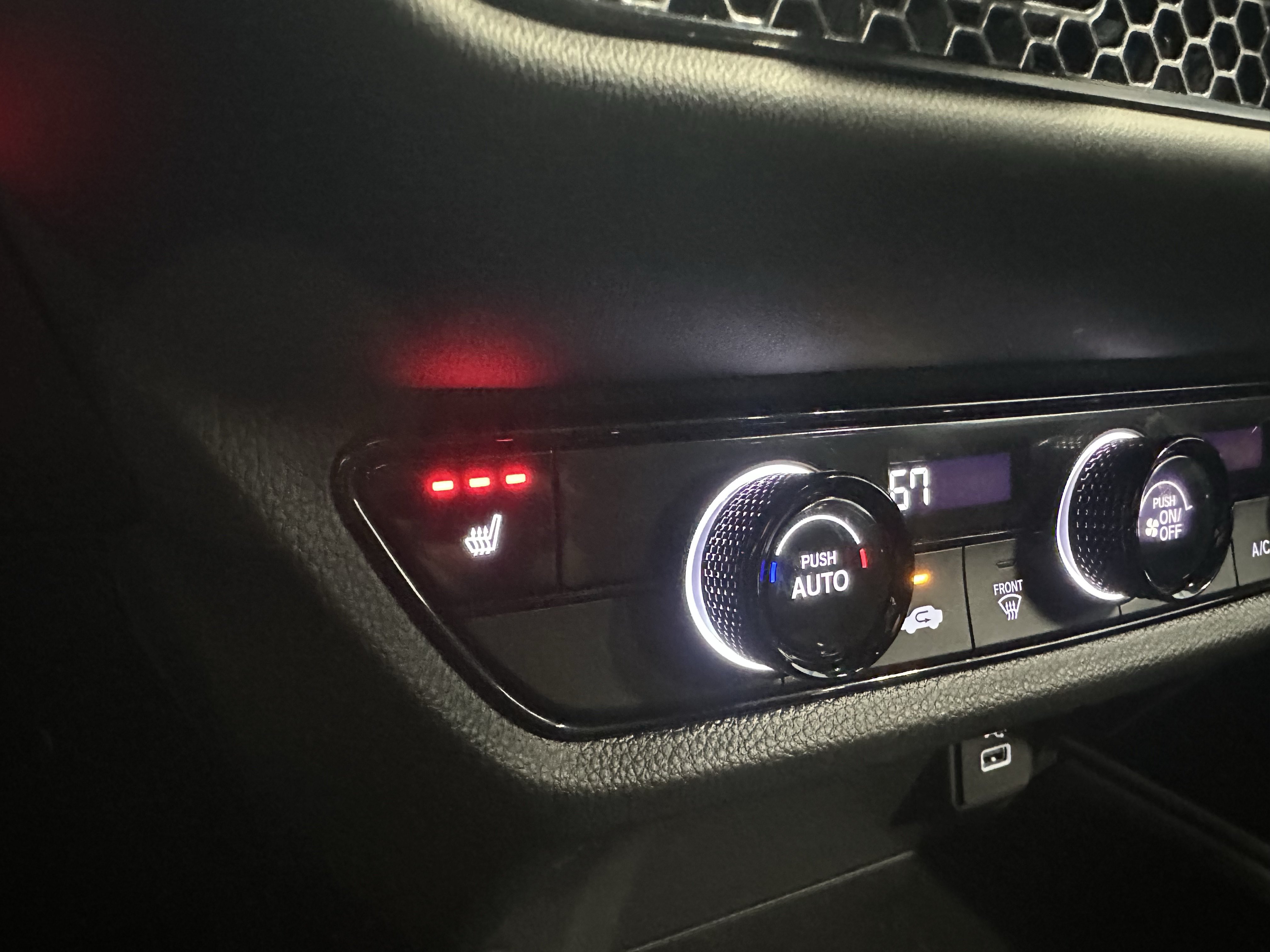 Used 2025 Honda HR-V Sport image 19