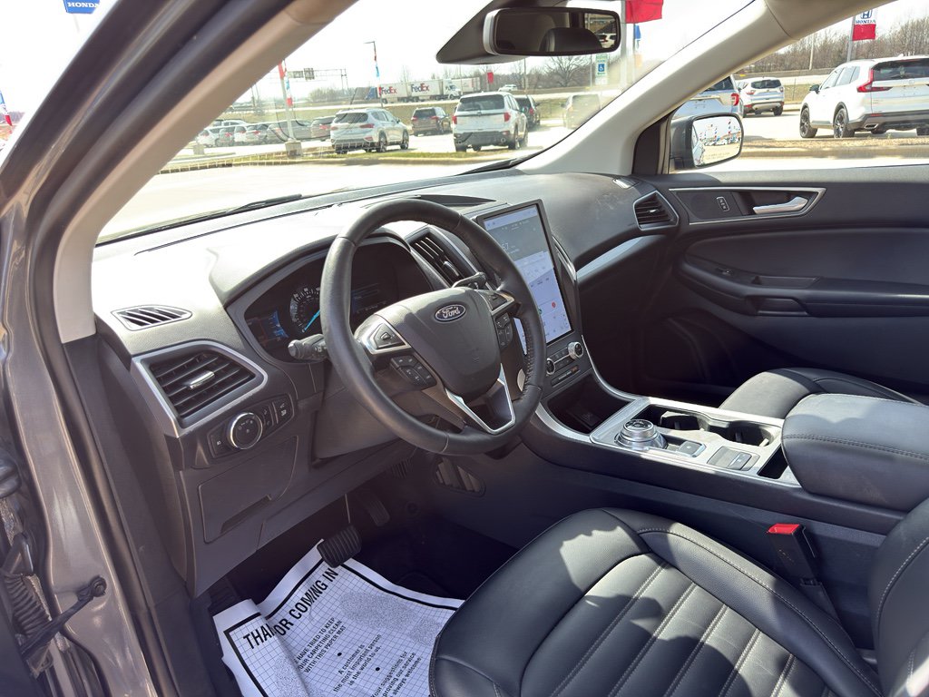 Used 2024 Ford Edge SEL w/ Convenience Package AWD/4WD image 9