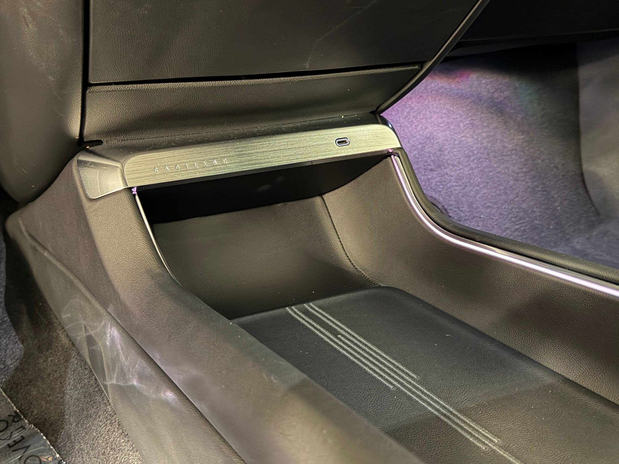 Certified 2024 Cadillac Lyriq Luxury RWD image 36