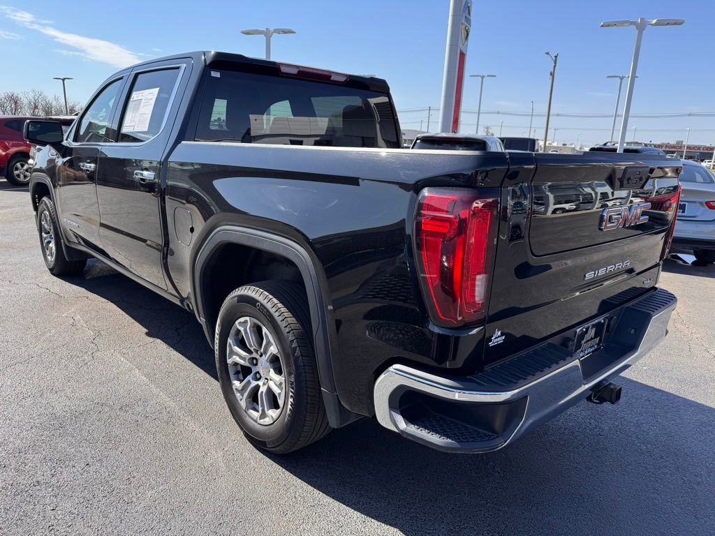 Used 2025 GMC Sierra 1500 SLT image 3