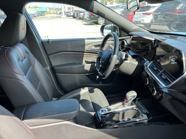 Used 2024 Chevrolet Trax RS w/ Driver Confidence Package image 31