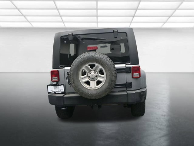 Used 2013 Jeep Wrangler Unlimited Sport w/ Connectivity Group image 8