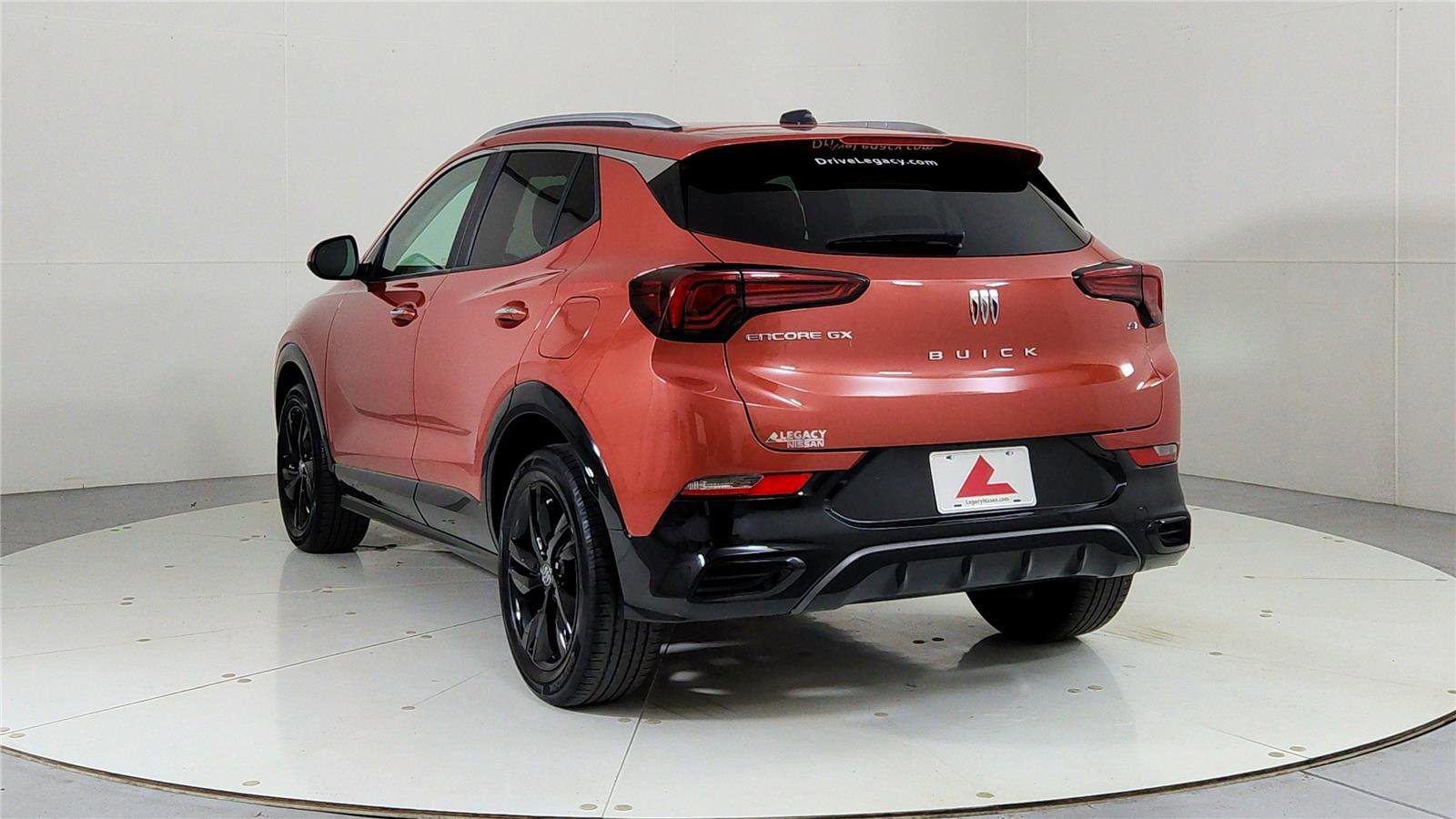 Used 2024 Buick Encore GX Sport Touring w/ Comfort Package image 5