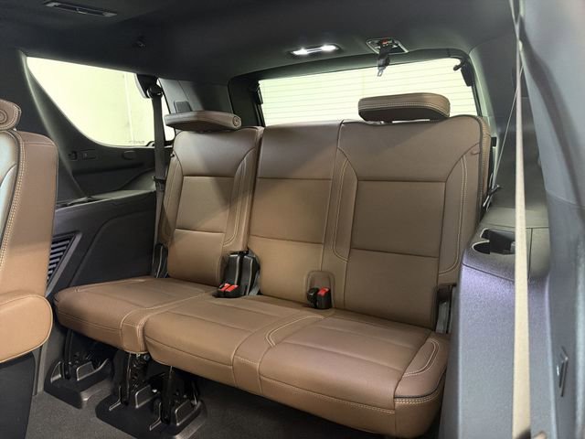 Certified 2025 Chevrolet Tahoe High Country AWD/4WD image 18