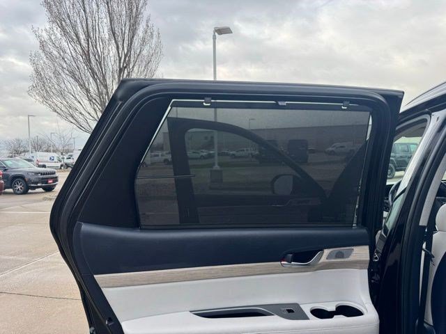 Used 2021 Hyundai Palisade Limited image 34