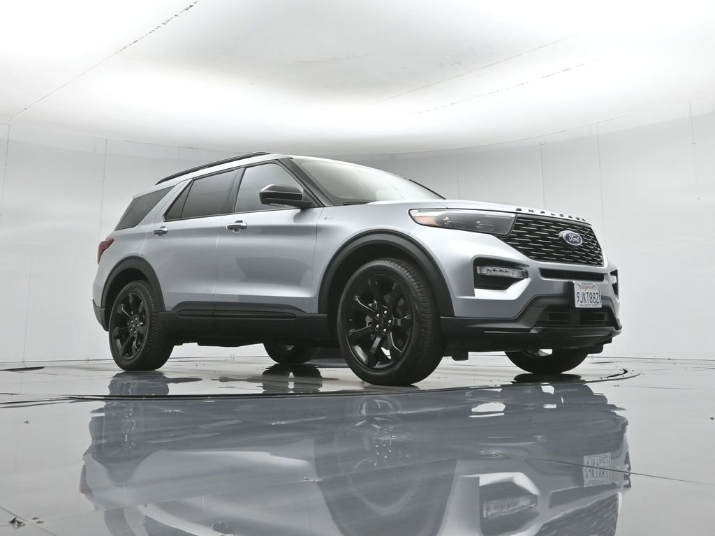 Used 2023 Ford Explorer ST-Line w/ Class IV Trailer Tow Package image 50