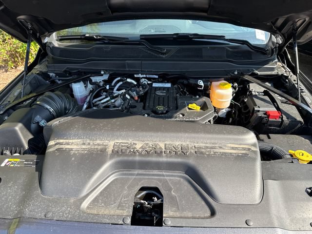New 2026 RAM 2500 Laramie w/ Sport Appearance Package AWD/4WD image 28