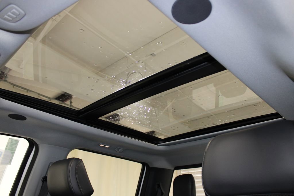 New 2025 Ford F250 Lariat w/ Lariat Ultimate Package image 34