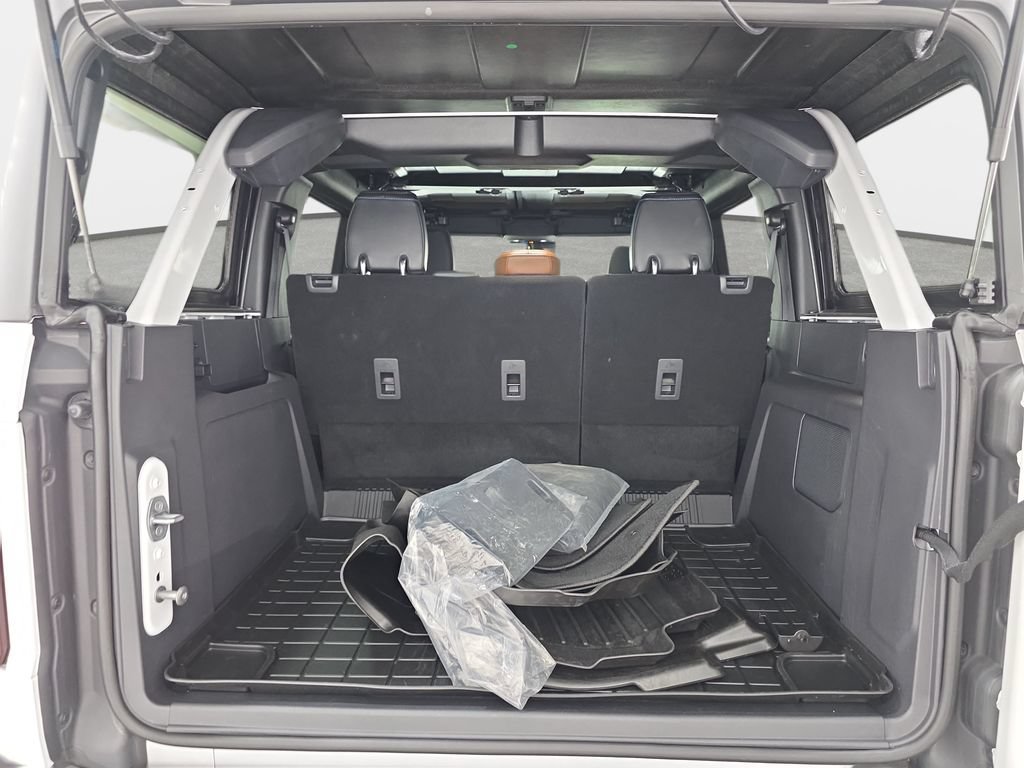 Used 2024 Ford Bronco Outer Banks AWD/4WD image 33