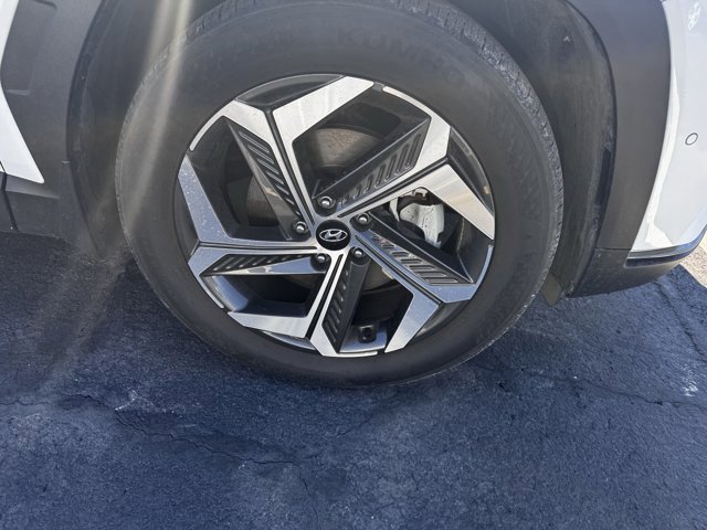 Used 2022 Hyundai Tucson Limited image 11