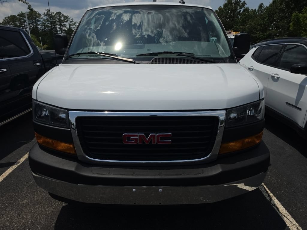 Used 2024 GMC Savana 2500 w/ Driver Convenience Package RWD image 1