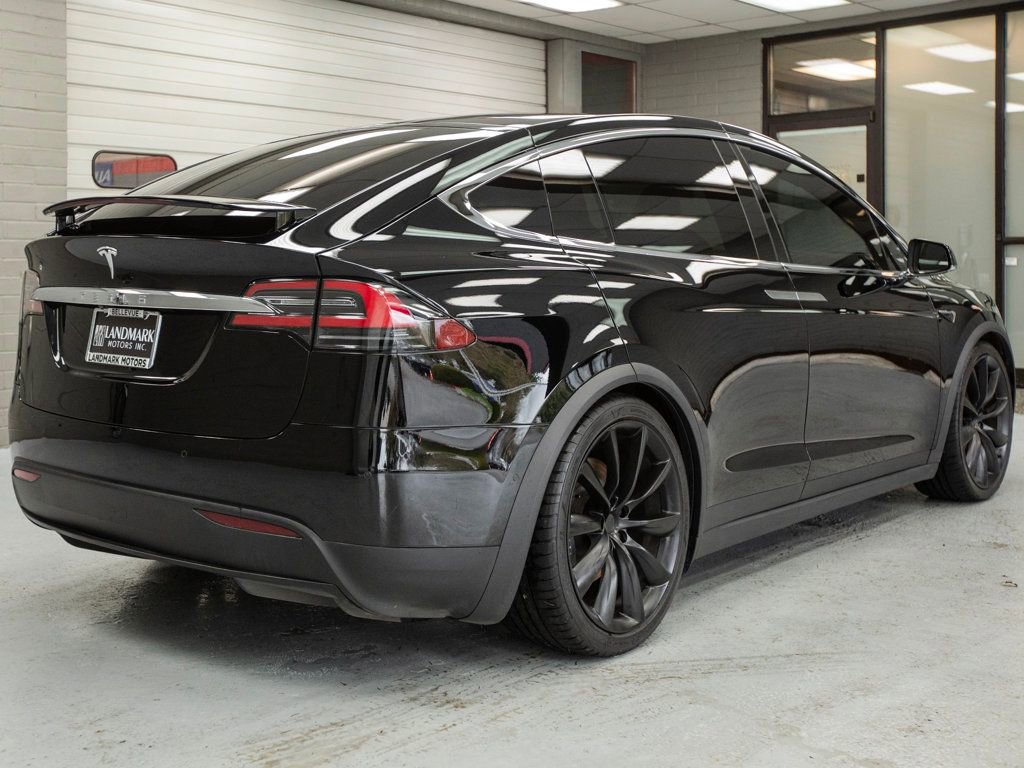 Used 2020 Tesla Model X Long Range AWD image 30